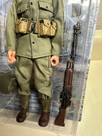 1/6th scale Figure: WW II Army Ranger with B.A.R.  (ONE FULL CARTON, 12 pcs.)