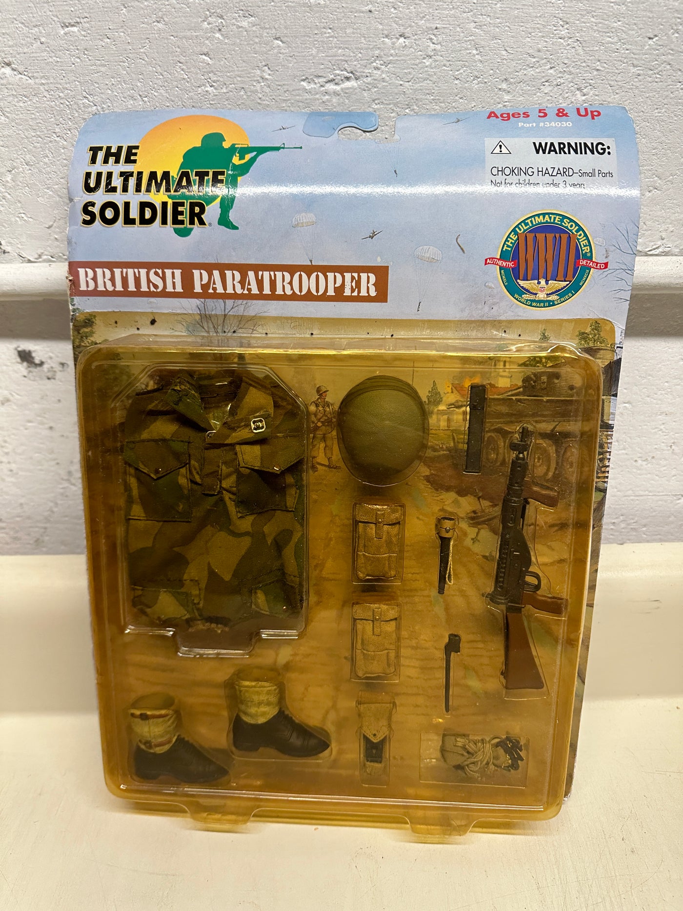 1/6th scale Uniform and Equipment set: WWII British Paratrooper, (2003 production)