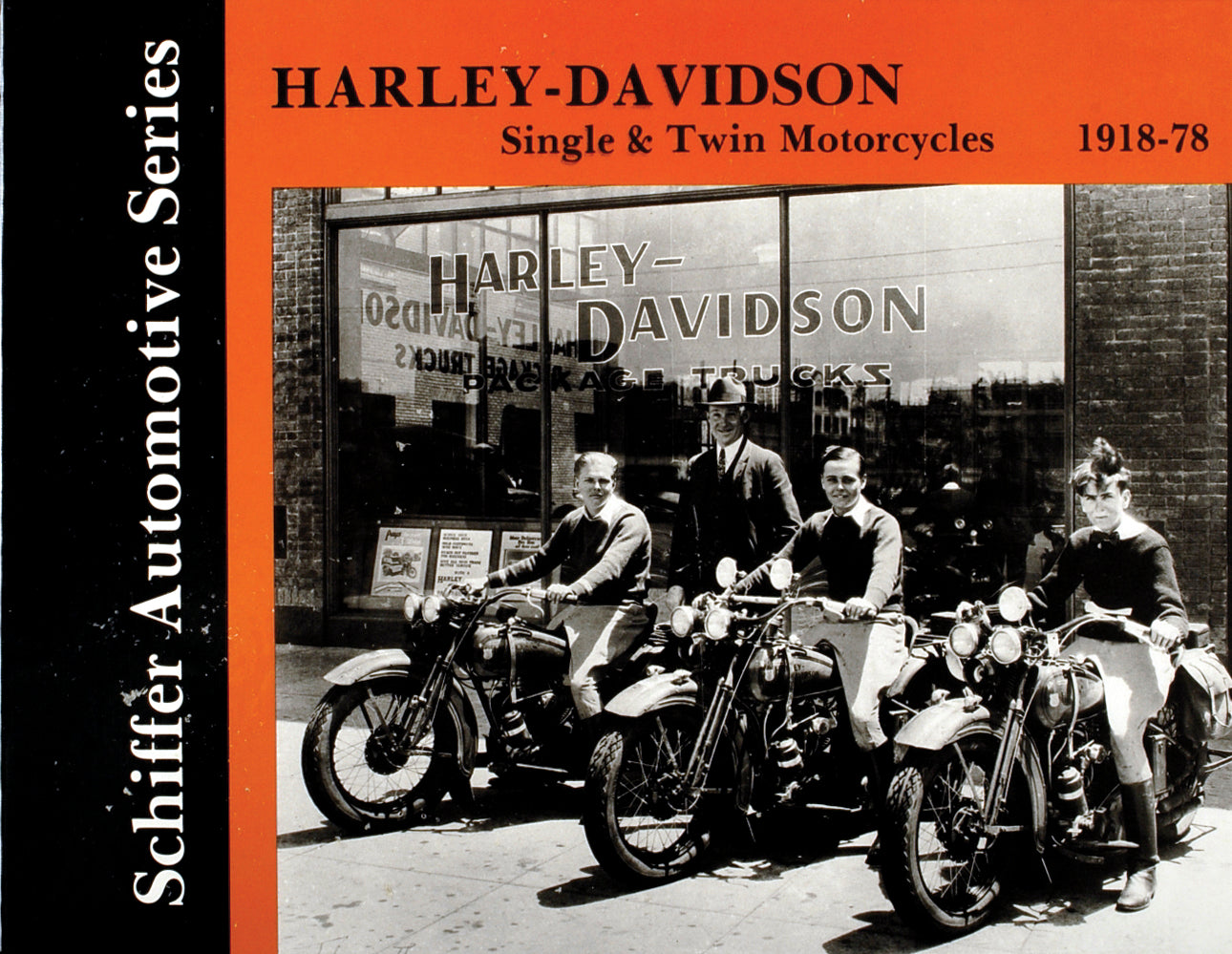 Harley-Davidson Single & Twin Motorcycles 1918-1978