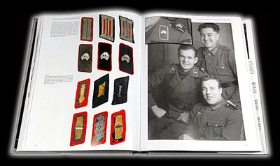 Uniforms and Insignia of the Grossdeutschland Division, Volume 1